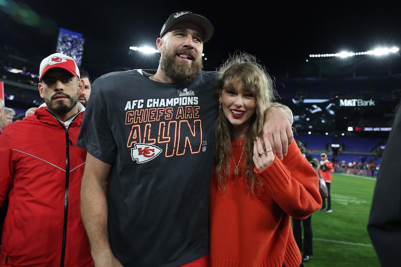 Taylor Swift Jokes Travis Kelce ‘Threw a Man Tantrum’ Over Missed Friendship Bracelet