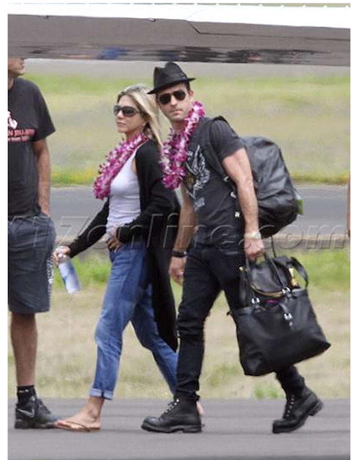 The happy couple arrived to Hawaii on July 31, 2011. (Photo courtesy of )