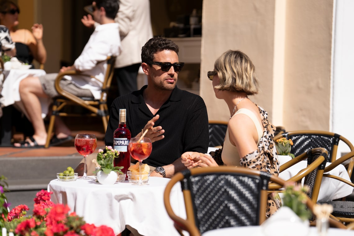 Theo James enjoyed a Campari Spritz while having lunch in Capri, Italy