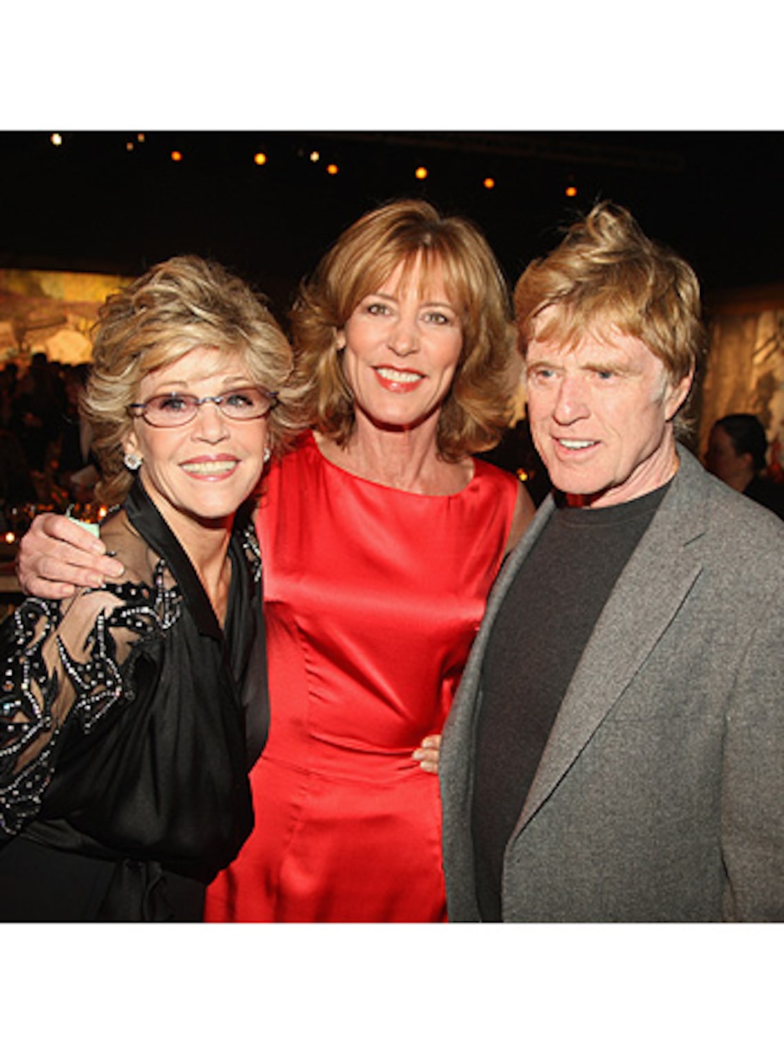 Jane Fonda and Christine Lahti posed with Sundance Inst. founder Robert Redford at the Sundance Gala in NYC. (Getty Images: Stephen Lovekin)