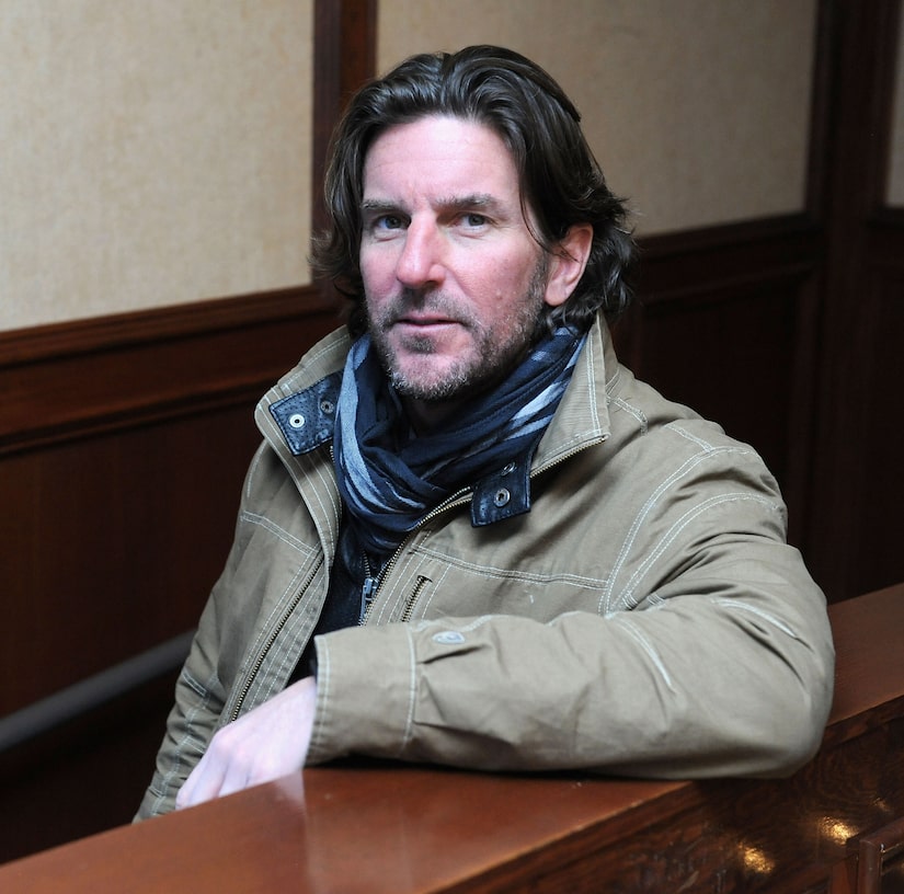‘Jesus, Take the Wheel’ Songwriter Brett James Dies in Plane Crash