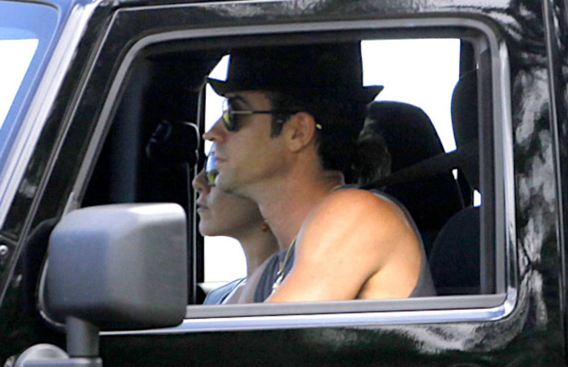 Taking over the driver's seat, Justin drove through Hawaii with Jen during their island vacation. (Photo courtesy of )