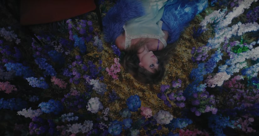 Taylor Swift Sings Naked in Purple Pool in 'Lavender Haze' Video