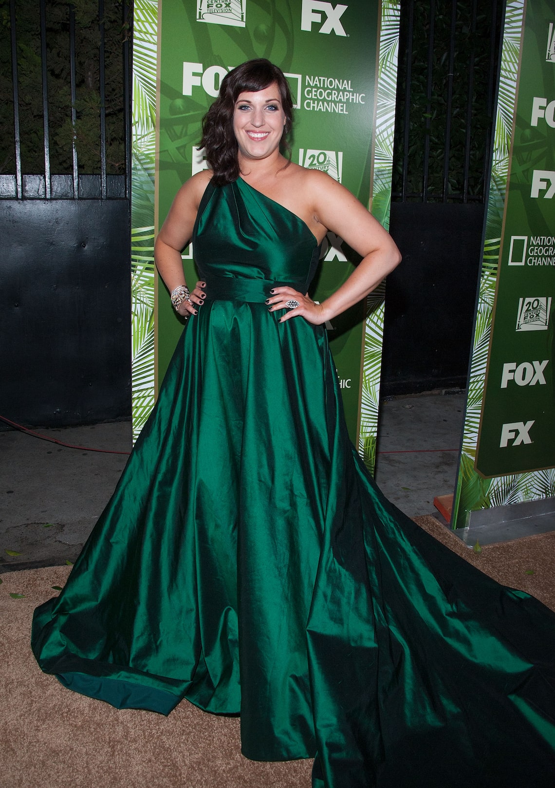 julianne hough green dress Emmys 2014: Parties category-Apparel