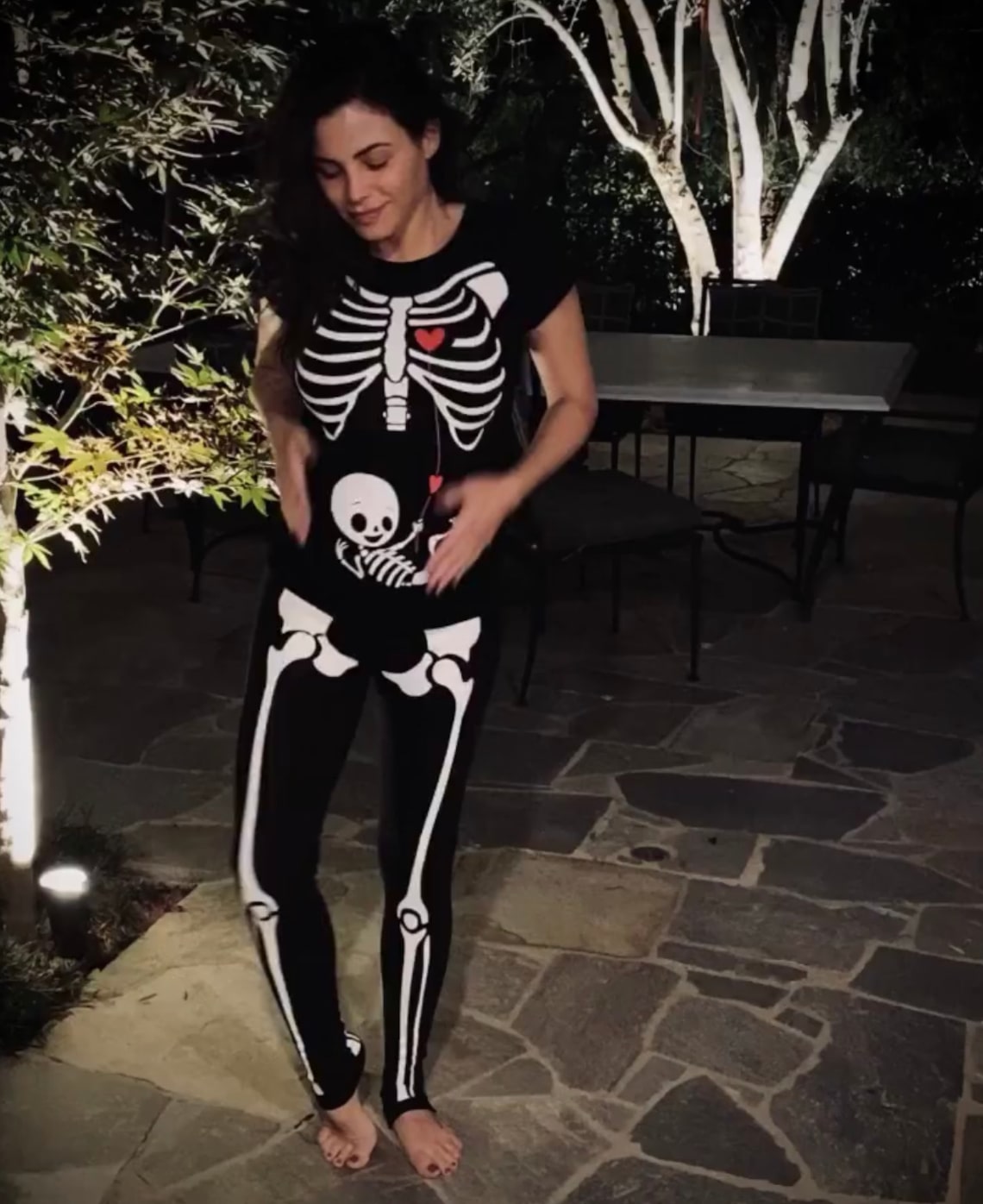 Jenna Dewan's skeleton costume highlighted her baby bump!