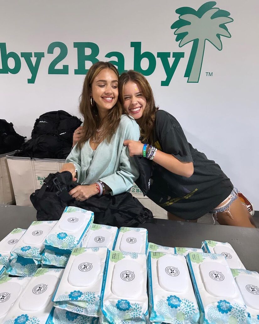 Why Jessica Alba Went to Therapy with Daughter Honor