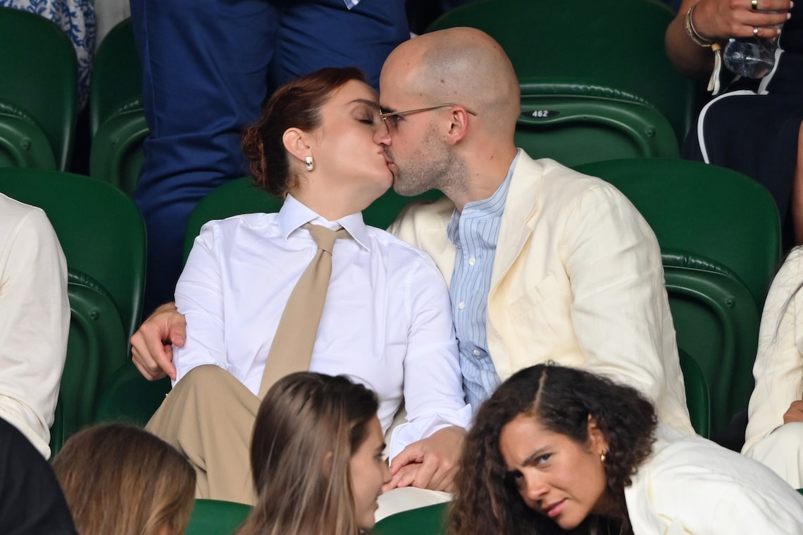 "House of Dragon" stars Olivia Cooke and Ralph Davis shared a kiss at the Wimbledon Tennis Championships in London.