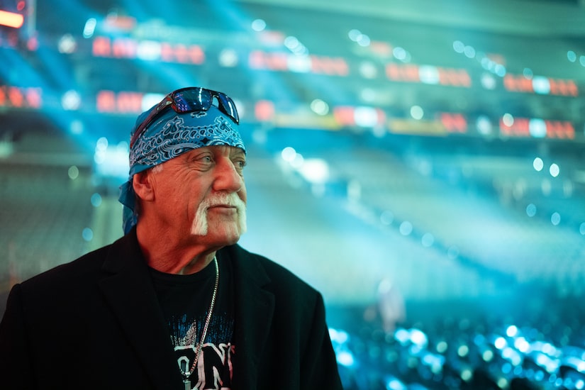 Hulk Hogan Spent Final Weeks Battling Health Issues & Trying to Heal Rifts (Report)