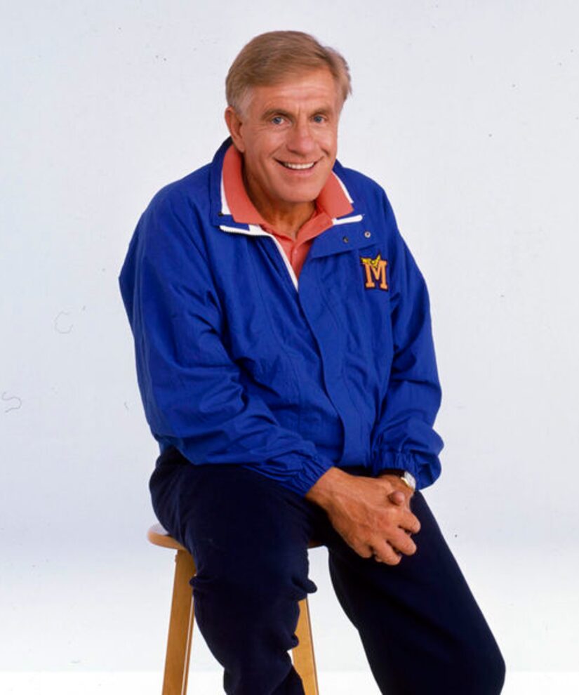 Jerry Van Dyke Of Coach Dead At 86 