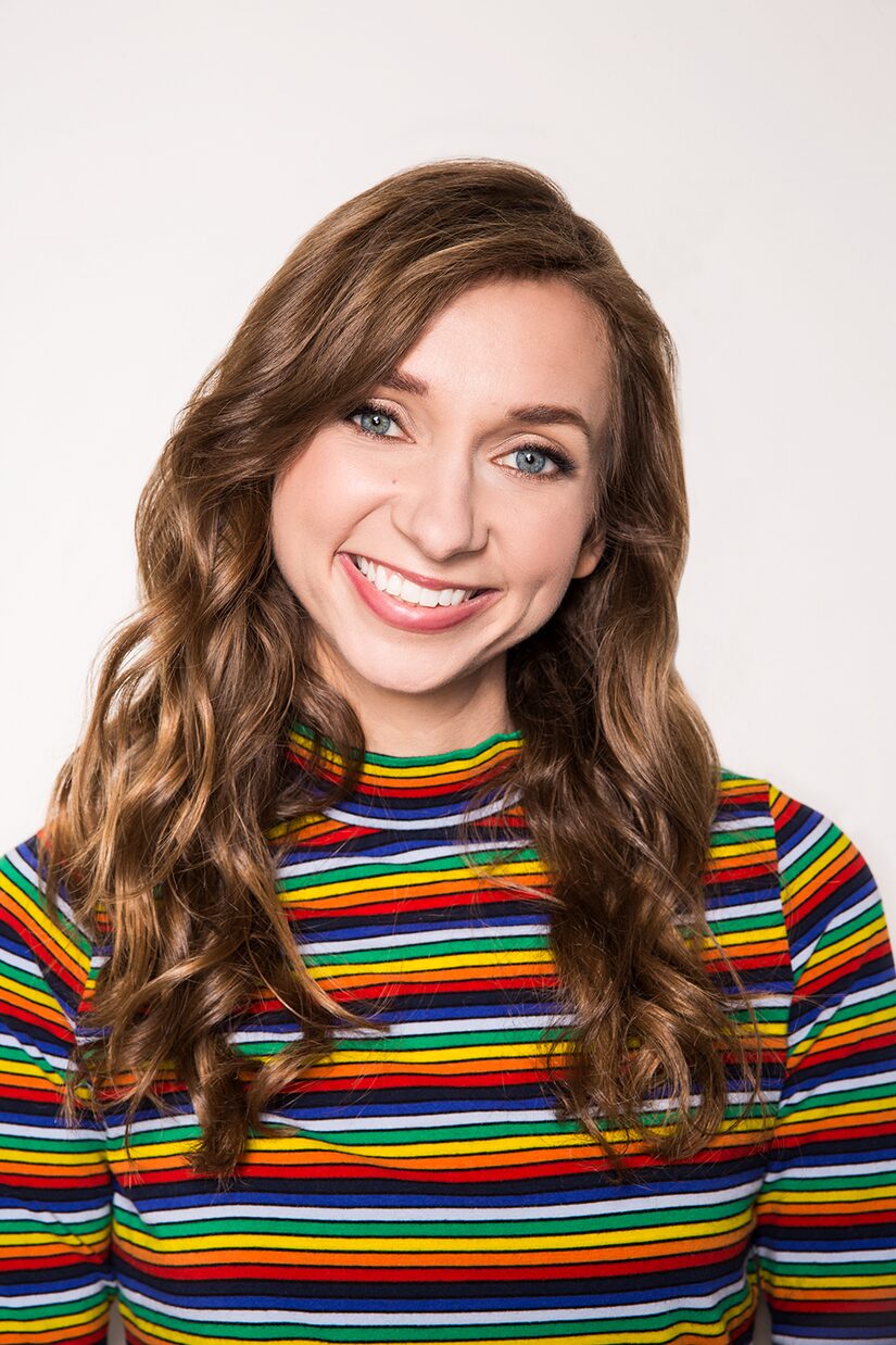Straight Talk Wireless & Lauren Lapkus Celebrate Tax Season with $500 Gift Card