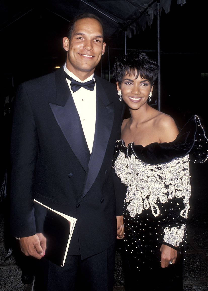 David Justice Reveals Why He Left Halle Berry: ‘She Don’t Really Seem, Like, Motherly’