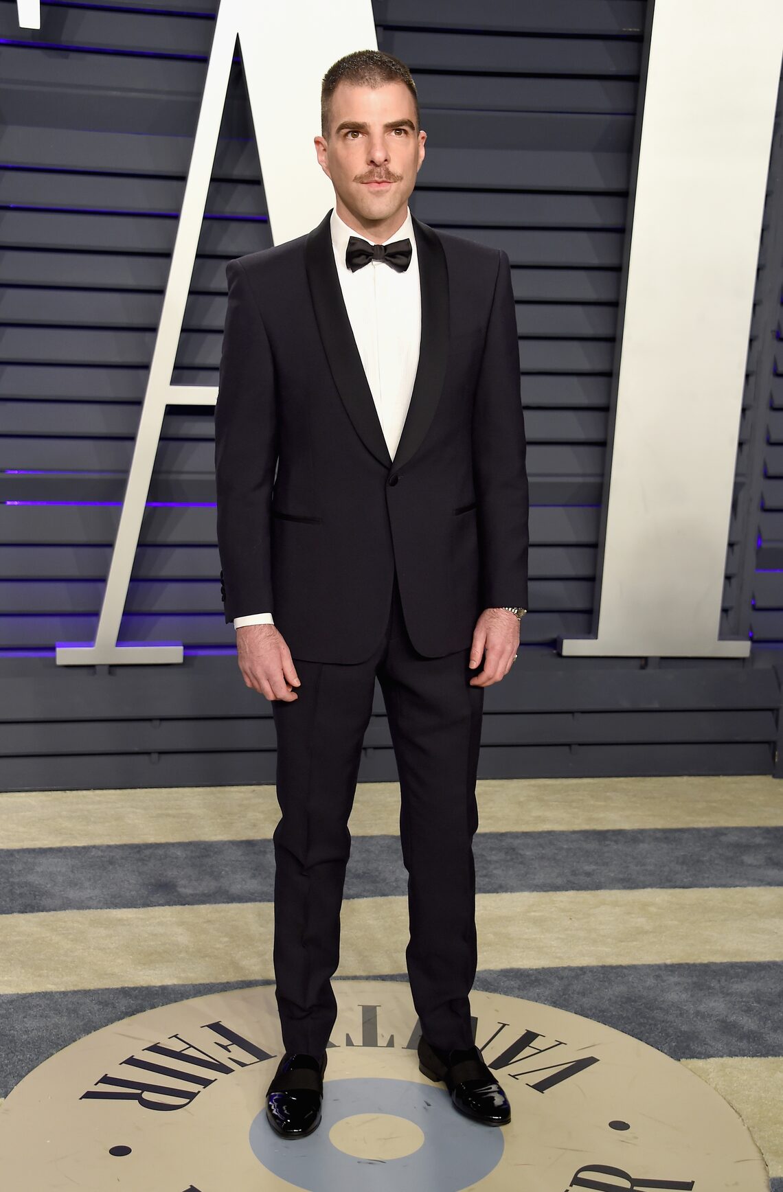 Zachary Quinto attends the 2019 Vanity Fair Oscar Party.
