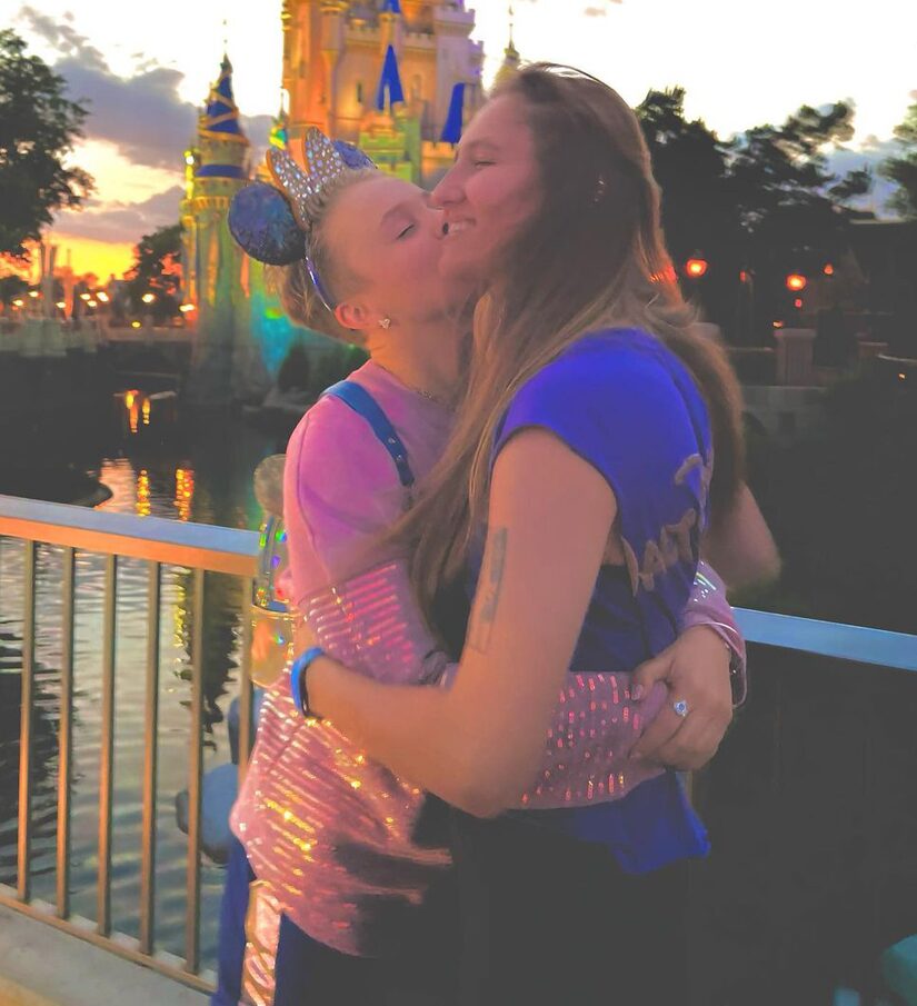 JoJo Siwa & Kylie Prew Are Back Together