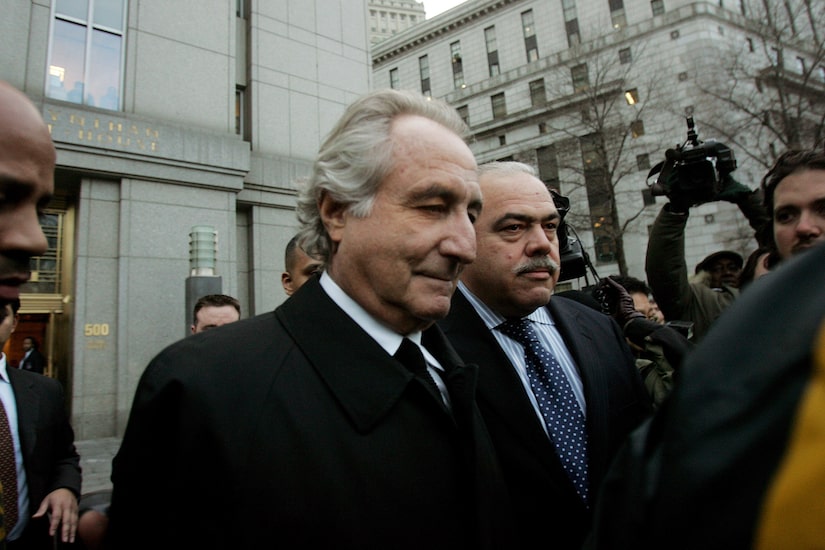 Ponzi Scheme Mastermind Bernie Madoff Dead At 82 