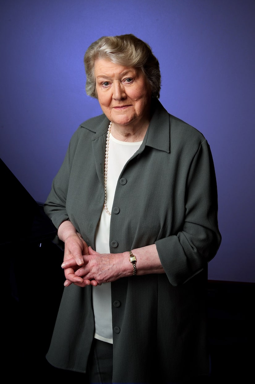 Dame Patricia Routledge, British ‘Keeping Up Appearances’ Star, Dies at 96