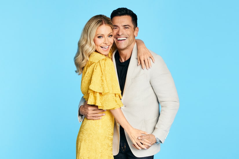 Kelly Ripa And Mark Consuelos On Whats Off Limits On Kelly And Mark Exclusive