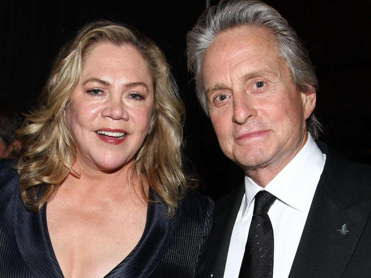 Kathleen Turner Before After Plastic Surgery