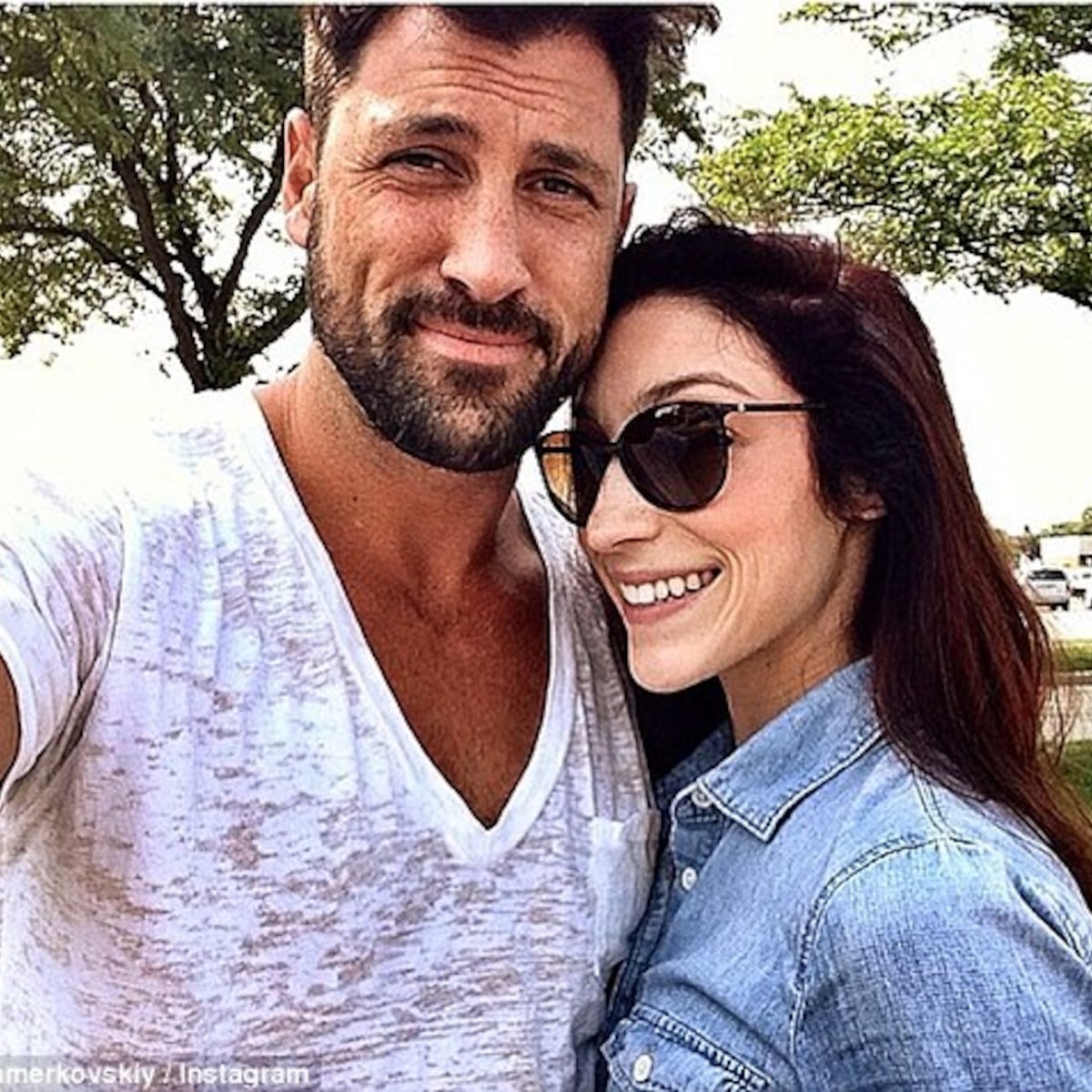 Maks Chmerkovskiy and Meryl Davis Share Cozy Pic
