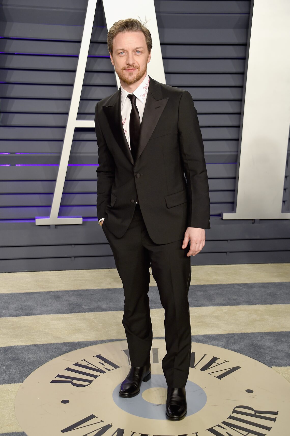 James McAvoy attends the 2019 Vanity Fair Oscar Party.