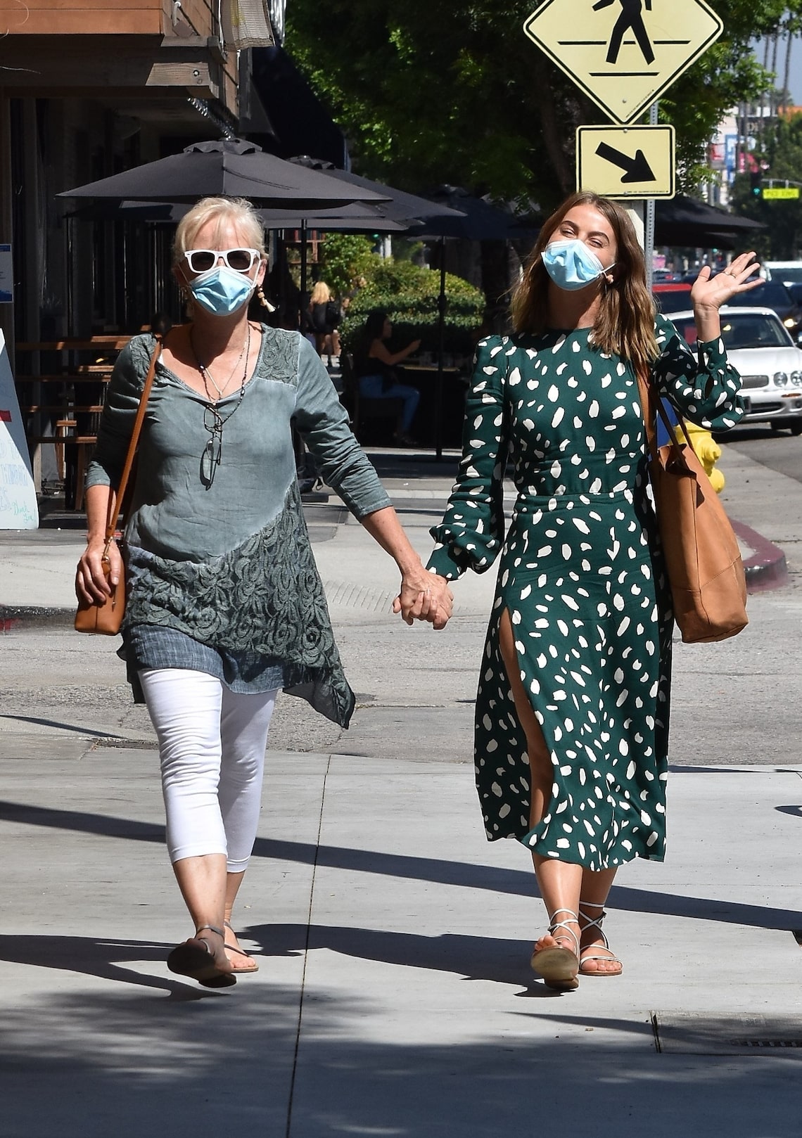Julianne Hough walked hand in hand with her mom after grabbing lunch in Studio City, California.