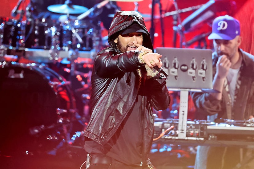 Eminem Recalls Waking Up in Hospital After Past Drug Overdose