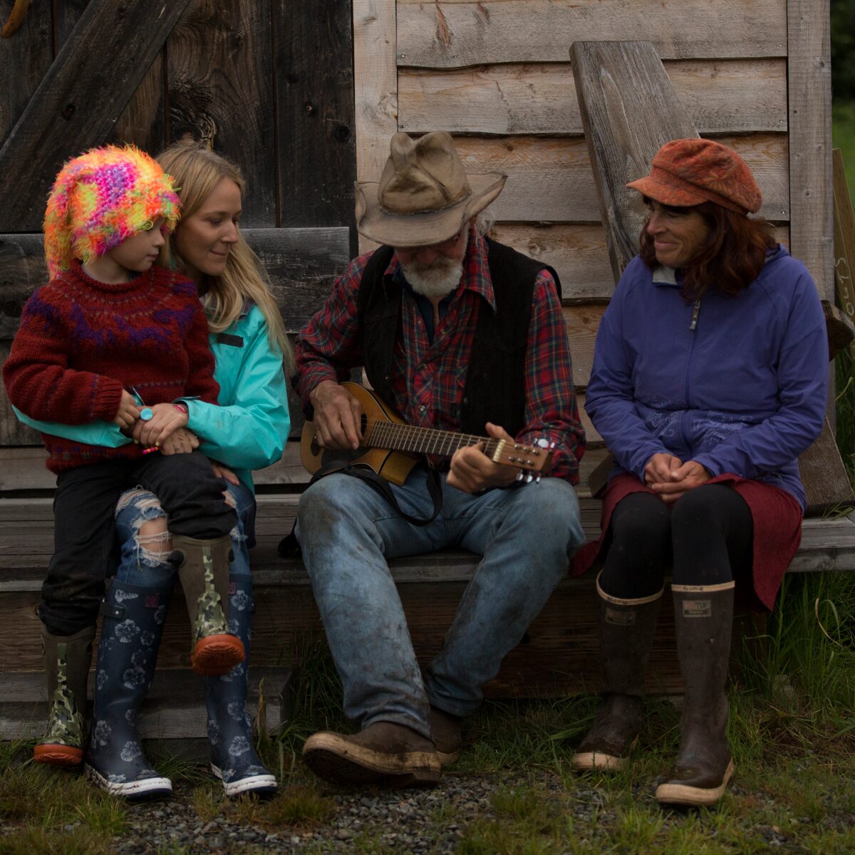 jewel-visits-her-alaskan-roots-in-alaska-the-last-frontier-sneak-peek