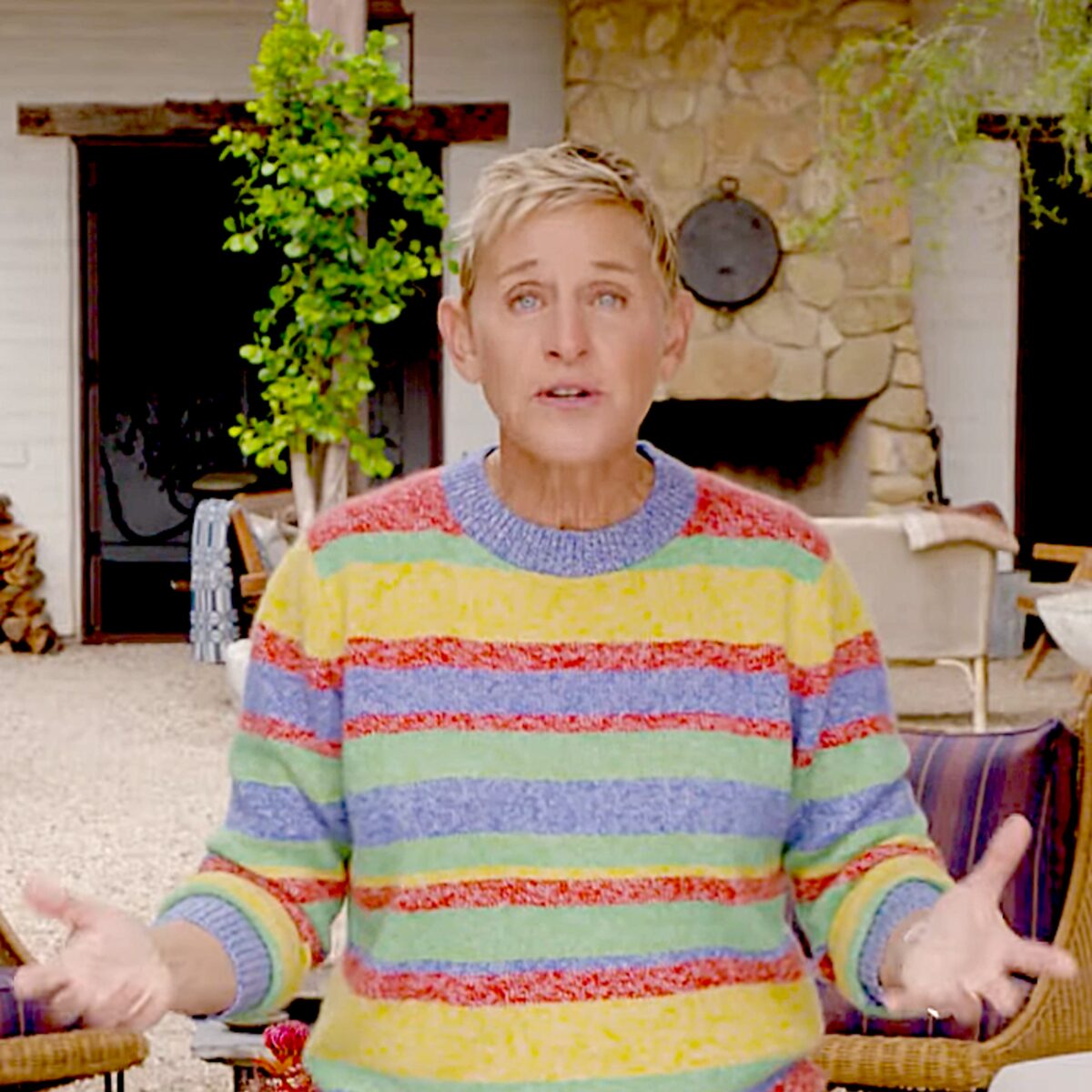 Ellen DeGeneres Returns: Yep, She Crochets!