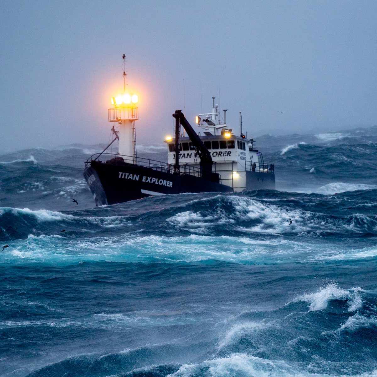 Deadliest Catch': Jake Faces Ammonia Leak on Titan Explorer